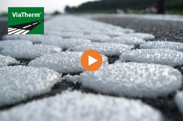Enduit à chaud ViaTherm™ B28 Plus VNTP - Comparaison avec un marquage routier classique