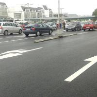 Lignes, symboles handicapés et flèches T SIGN - Parking Carrefour Angers (49)